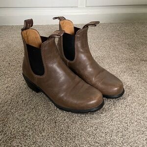 Blundstone Brown Leather Chelsea Boots